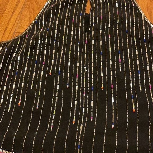 Like New Parker Sequin Top - Picture 5 of 6